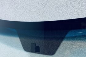 ПРЕДНО СТЪКЛО HYUNDAI VELOSTER 4D COUPE 2011--2 на ниска цена