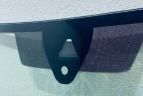 Предно стъкло ID.4 ID.5 2021 - SOLAR+СЕНЗОР+КАМЕРА ЗА ОТОПЛЕНИЕ+HUD+ОРИГИНАЛ-2 на ниска цена