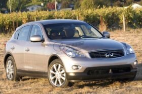 ПРЕДНО СТЪКЛО INFINITI FX 2009-2013 / QX70 2013- КАМЕРА+СЕНЗОР-4 на ниска цена