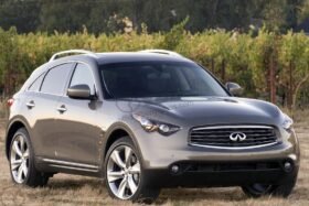 ПРЕДНО СТЪКЛО INFINITI FX 2009-2013 / QX70 2013- СЕНЗОР-3 на ниска цена