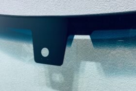 Предно стъкло INFINITI M 2010-2014 / Q70 2014- КАМЕРА+СЕНЗОР-2 на ниска цена