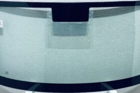 ПРЕДНО СТЪКЛО IVECO DAILY 2019- на ниска цена