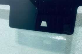 Предно стъкло IVECO DAILY 2019- СЕНЗОР-2 на ниска цена