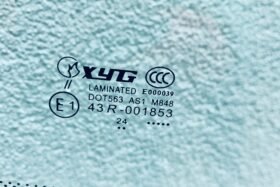 Предно стъкло IVECO DAILY II 1999--3 на ниска цена