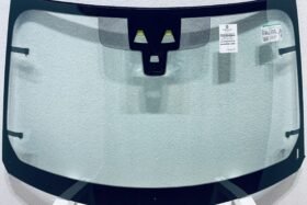 Предно стъкло JAGUAR E-PACE 2018- АКУ+КАМ+СЕН+ГРЗ на ниска цена