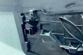 Предно стъкло JAGUAR F-PACE X761 2020- АКУСТИКА+КАМЕРА + СЕНЗОР+HUD+ОГРЯВАНЕ-4 на ниска цена