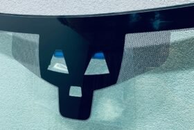 Предно стъкло JAGUAR XE X760 2014- АКУСТИКА+КАМЕРА+СЕНЗОР+ОТОПЛЕНИЕ ОРИГИНАЛ-2 на ниска цена