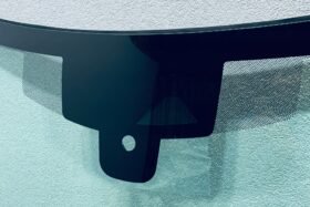 Предно стъкло JAGUAR XE X760 2020- АКУСТИКА+КАМЕРА+СЕНЗОР+ОТОПЛЕНИЕ-2 на ниска цена