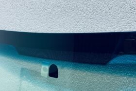 Предно стъкло JEEP CHEROKEE 2001-2008-2 на ниска цена