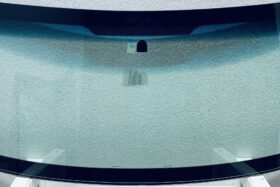 Предно стъкло JEEP CHEROKEE 2001-2008 на ниска цена