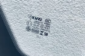 ПРЕДНО СТЪКЛО JEEP COMPASS 5D SUV 2017--3 на ниска цена