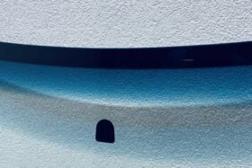 ПРЕДНО СТЪКЛО JEEP GRAND CHEROKEE WJ 1999-2004 1573X770-2 на ниска цена