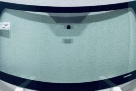 ПРЕДНО СТЪКЛО JEEP GRAND CHEROKEE WK 2005-2011 на ниска цена