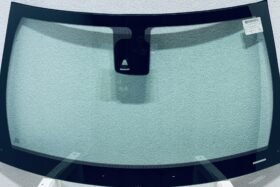 Предно стъкло JEEP GRAND CHEROKEE WK2 2011-2016 СЕНЗОР+КАМЕРА на ниска цена