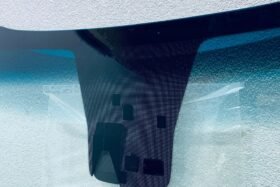 Предно стъкло KIA CARENS 2013-2017 KAM+SEN+SEN.WIL-2 на ниска цена