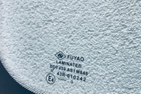 Предно стъкло KIA CEED 5D 2012-2015 HBK/KBI СЕНЗОР+ОТОПЛЯЕМО-3 на ниска цена