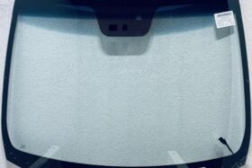 Предно стъкло KIA CEED 5D 2012-2015 HBK/KBI СЕНЗОР+ОТОПЛЯЕМО на ниска цена