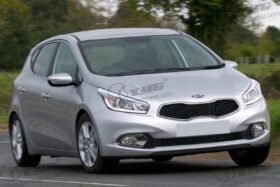 ПРЕДНО СТЪКЛО KIA CEE'D 5D HBK/5D BRK 2012-2015 С КАМЕРА+ОГРЯВАНЕ+СЕНЗОР-4 на ниска цена
