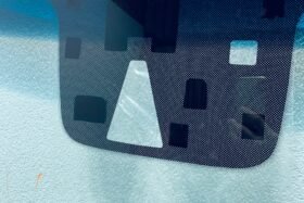 Предно стъкло KIA CEED 5D HBK/BRK 2012-2015 СЕНЗОР+КАМЕРА+ОТОПЛЕНИЕ-2 на ниска цена