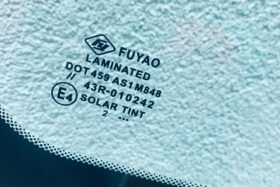 Предно стъкло KIA OPTIMA IV 2015- СЕНЗОР+КАМЕРА+ОТОПЛЕНИЕ РАЗПРОДАЖБА-3 на ниска цена