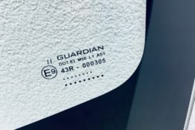 Предно стъкло KIA PICANTO 09.2009-2011-3 на ниска цена