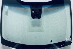 Предно стъкло KIA SPORTAGE IV 2015- АКУСТИКА+КАМЕРА+СЕНЗОР+ОТОПЛЕНИЕ на ниска цена