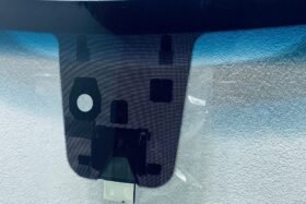 ПРЕДНО СТЪКЛО KIA SPORTAGE IV 2015- С КАМЕРА+ОГРЯВАНЕ+СЕНЗОР-2 на ниска цена