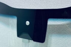 Предно стъкло KIA STINGER 2021- КАМЕРА+СЕНЗОР+HUD-2 на ниска цена