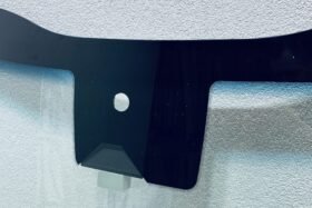 ПРЕДНО СТЪКЛО KIA STINGER 2021- КАМЕРА+СЕНЗОР-2 на ниска цена