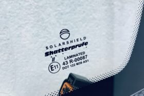 Предно стъкло KIA VENGA 2009- HYUNDAI IX20 2010- С подгряване-3 на ниска цена