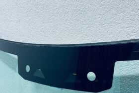 Предно стъкло LAND ROVER DEFENDER L663 2020- АКУСТИКА+КАМЕРА+СЕНЗОР+ОТОПЛЕНИЕ-2 на ниска цена