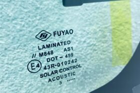 Предно стъкло LAND ROVER DEFENDER L663 2020- АКУСТИКА+КАМЕРА+СЕНЗОР+ОТОПЛЕНИЕ-3 на ниска цена