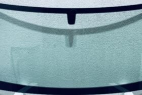 Предно стъкло LAND ROVER DISCOVERY II 1998-2004 на ниска цена