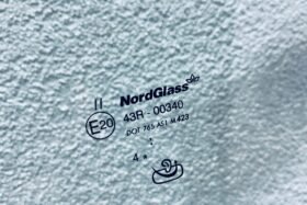 Предно стъкло LAND ROVER DISCOVERY SPORT L550 2019- КАМЕРА+СЕНЗОР+ОГРЯВАНЕ-3 на ниска цена