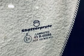 Предно стъкло LANDCRUISER LEXUS LX570 08- С ПОДГРЕВ И СЕНЗОР-3 на ниска цена