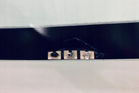 Предно стъкло LANDCRUISER LEXUS LX570 08- С ПОДГРЕВ И СЕНЗОР-4 на ниска цена