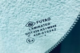 Предно стъкло LANDROVER FREELANDER 2006-2014 СЕНЗОР ЗА ДЪЖД/ЗАЗОР.-3 на ниска цена