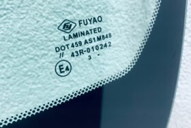 Предно стъкло LEXUS IS200 SEDAN IS300 SPORTCROSS 1998-2005-3 на ниска цена