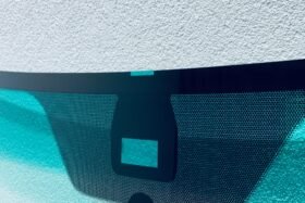 Предно стъкло LEXUS RX300 400H 2003-2009 СЕНЗОР+ОГРЯВАНЕ-2 на ниска цена