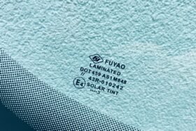 Предно стъкло LEXUS RX300 400H 2003-2009 СЕНЗОР+ОГРЯВАНЕ-3 на ниска цена