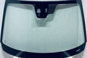 Предно стъкло MAZDA 3 4/5D 2013-2019 АКУ+СЕН+2xКАМ на ниска цена