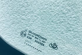 Предно стъкло MAZDA 6 GL 2016- АКУСТИКА+СЕНЗОР+КАМЕРА-3 на ниска цена