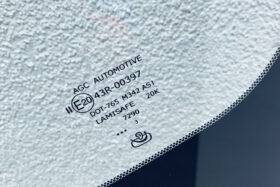 Предно стъкло MAZDA 6 GL 2018- АКУСТИКА+СЕНЗОР-3 на ниска цена