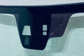 Предно стъкло MAZDA 6 III GJ 2012- АКУСТИКА+2xКАМЕРА+СЕНЗОР-2 на ниска цена