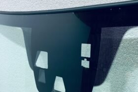 Предно стъкло MAZDA CX-3 CX3 2015- АКУСТИКА+КАМЕРА+СЕНЗОР-2 на ниска цена