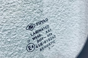 Предно стъкло MAZDA CX-3 CX3 2015- АКУСТИКА+КАМЕРА+СЕНЗОР-3 на ниска цена