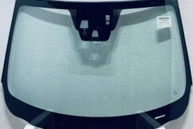 Предно стъкло MAZDA CX-3 CX3 2015- АКУСТИКА+КАМЕРА+СЕНЗОР на ниска цена