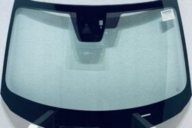 Предно стъкло MAZDA CX-5 CX 5 2017- АКУСТИКА+КАМЕРА+ СЕНЗОР+ОТОПЛЕНИЕ+HUD на ниска цена