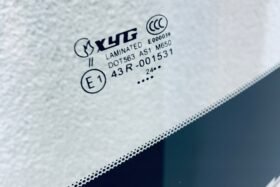 Предно стъкло MAZDA CX-7 2006-2012 СЕНЗОР ЗА ДЪЖД/ЗАЗОР.-3 на ниска цена