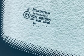 Предно стъкло MERCEDES A/B W169 2004-2012 СЕНЗОР ЗА ДЪЖД/ЗАЗОР.-3 на ниска цена